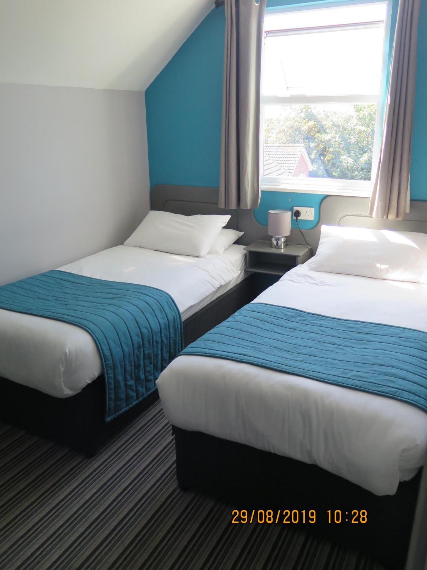 Oyster Fleet Hotel Canvey Island Exteriör bild