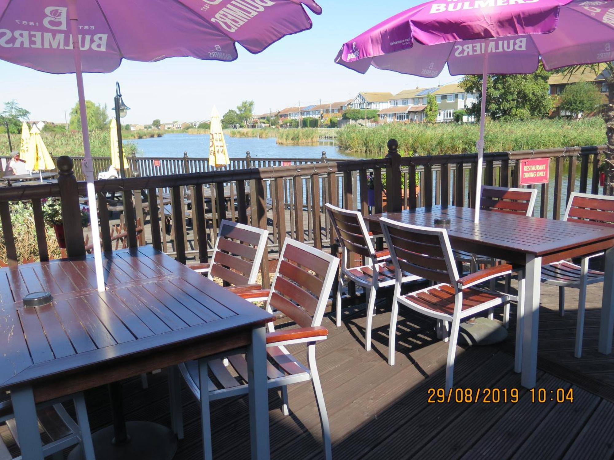 Oyster Fleet Hotel Canvey Island Exteriör bild