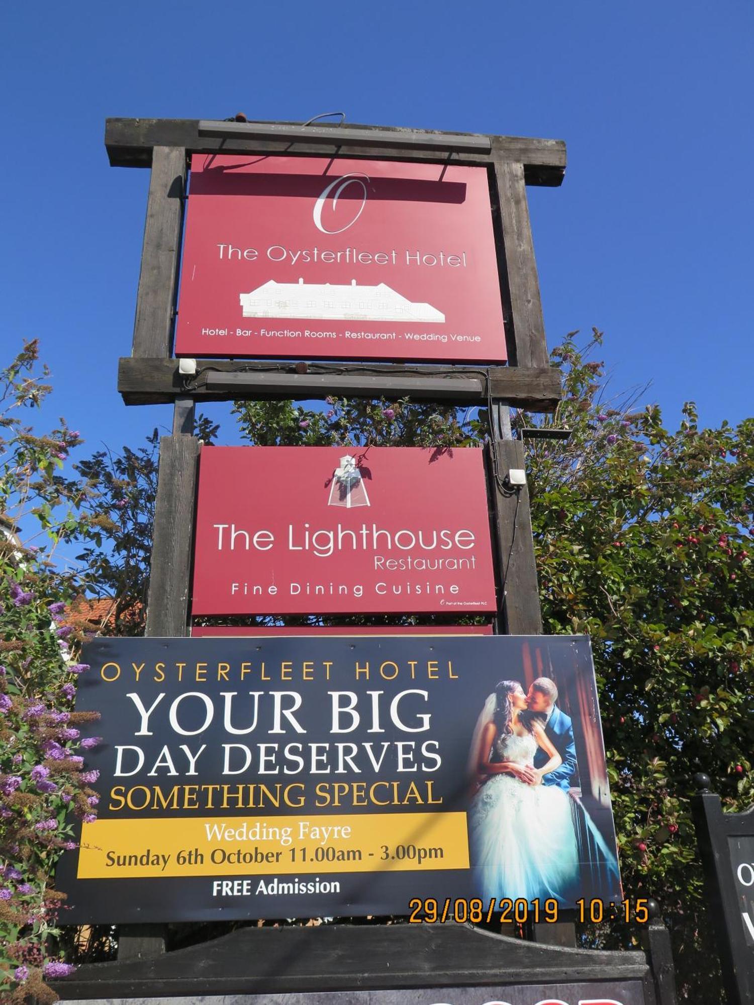 Oyster Fleet Hotel Canvey Island Exteriör bild